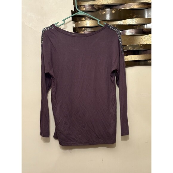 B’leev Small Y2K Style Angels Gothic 3/4 Sleeve Women’s Shirt - Picture 2 of 6